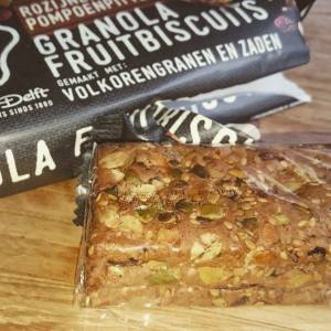 granola fruitbiscuits